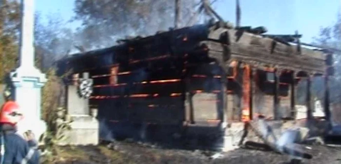 Satu Mare: Bisericile de lemn din judeţ vor fi protejate împotriva incendiilor