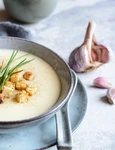 Supa crema de usturoi  Sursa foto shutterstock 1886842921 jpg