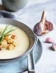 Supa crema de usturoi  Sursa foto shutterstock 1886842921 jpg