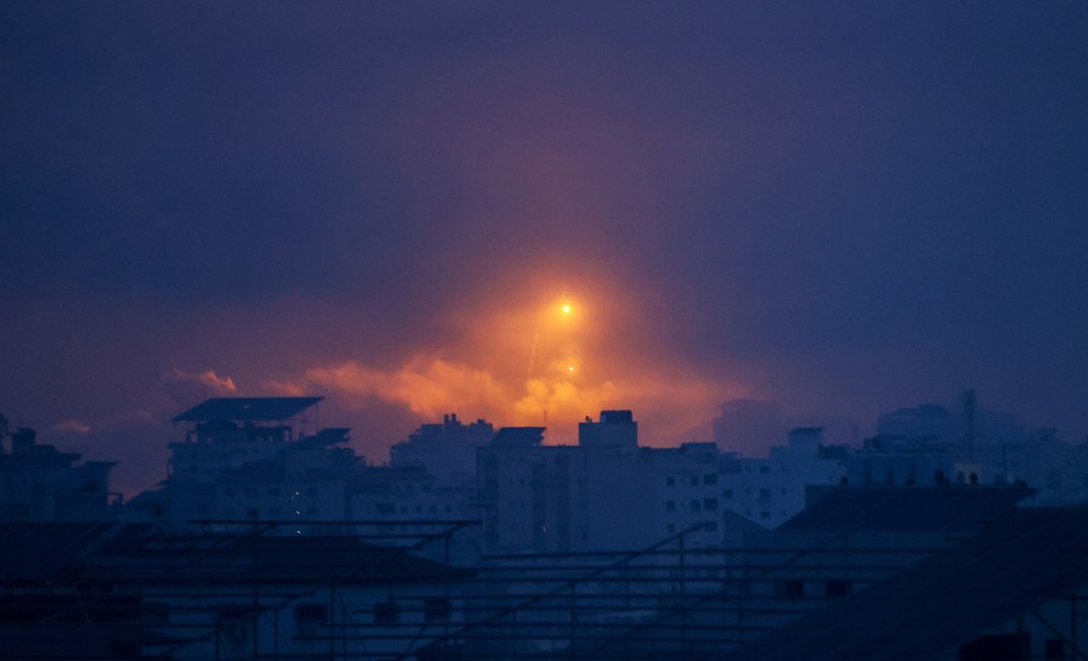 Armistițiul dintre Israel și Hamas a intrat în vigoare. Ce prevede acordul de încetare temporară a focului
