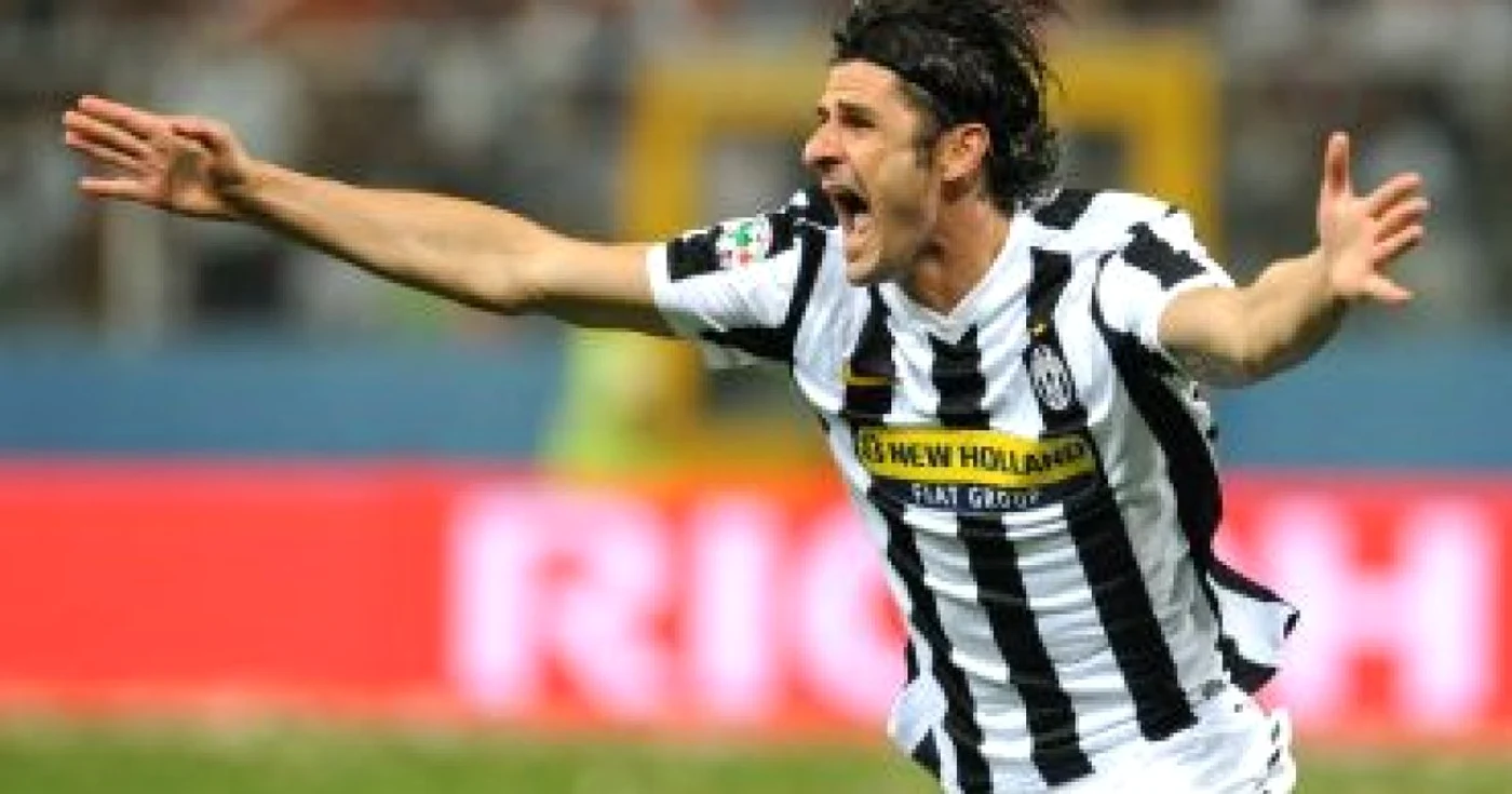 FOTBAL: Vincenzo Iaquinta, operat la genunchi