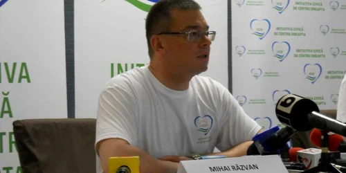 Mihai Răzvan Ungureanu şi-a lansat azi, 13 iulie, la Cluj-Napoca, Inițiativa Civică de Centru-Dreapta