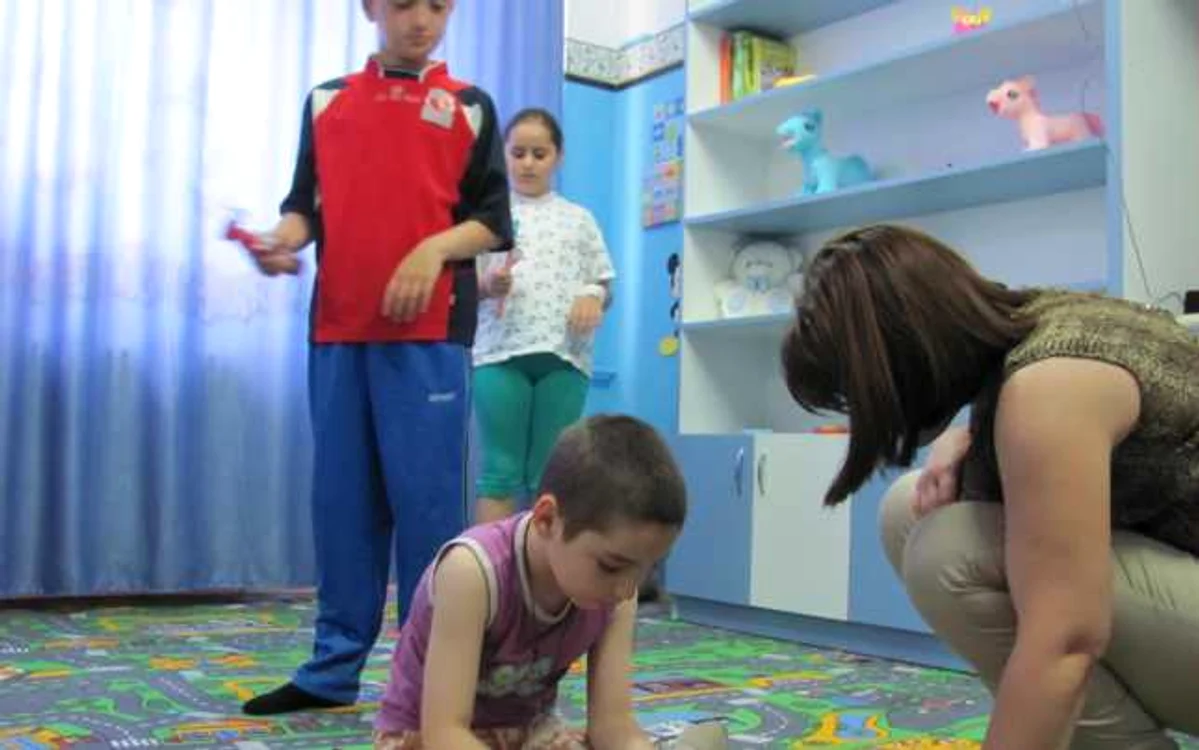Camera ludică, locul unde copiii uită cât de amară e pastiluţa FOTO Sabina Ghiorghe