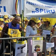 proteste profesori bucuresti 7 iulie 2025   sursa foto sindicat FSE  (1) jpeg