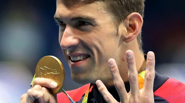 Michael Phelps doboară un record de acum 2000 de ani jpeg