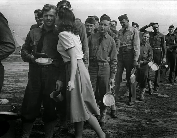 marilyn hare 1942 11 jpg jpeg