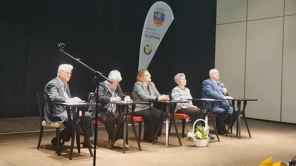 Povestea orașului-amfiteatru, redată într-o carte-document. „Mai sunt doar două în țară: Slatina și Brăila”