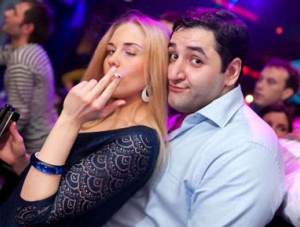 Rusoaicele frumoase foc.. nu au gusturi la bărbaţi