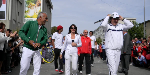 Vedetele au venit în rândul piteştenilor