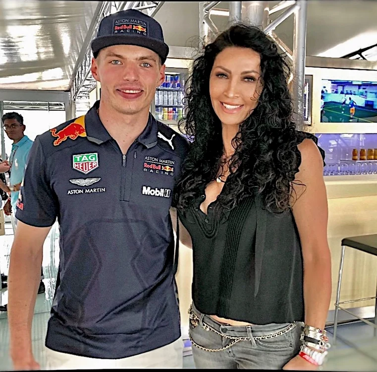 1 max verstappen campion mondial la abu dhabi 1 mihaela radulescu jpg jpeg