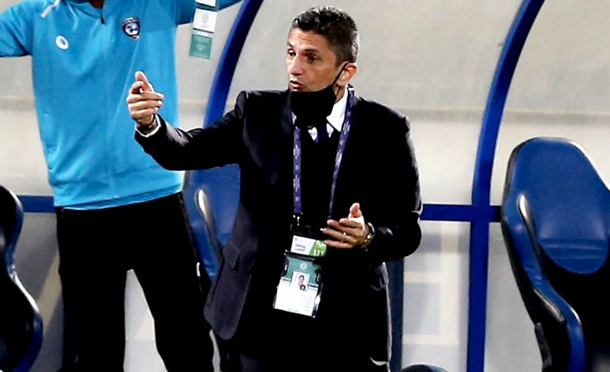 
    Răzvan LucescuFOTO: EPA  