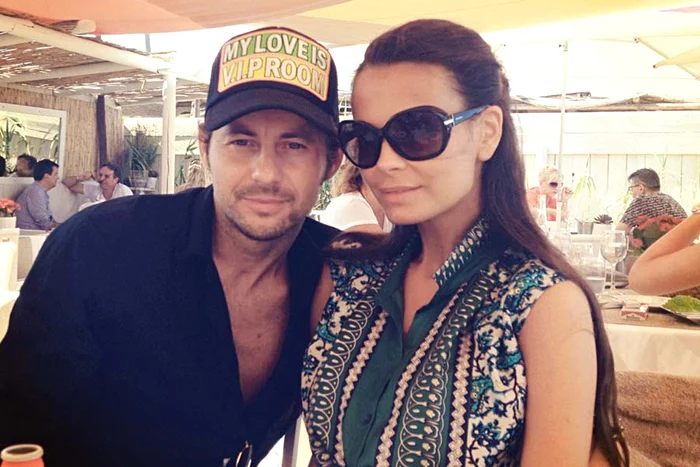 Anca Serea prezintă ştirile sportive de la Prima TV