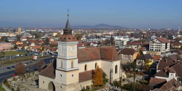 Biserica Sfântul Bartolomeu este cea mai veche din Braşov