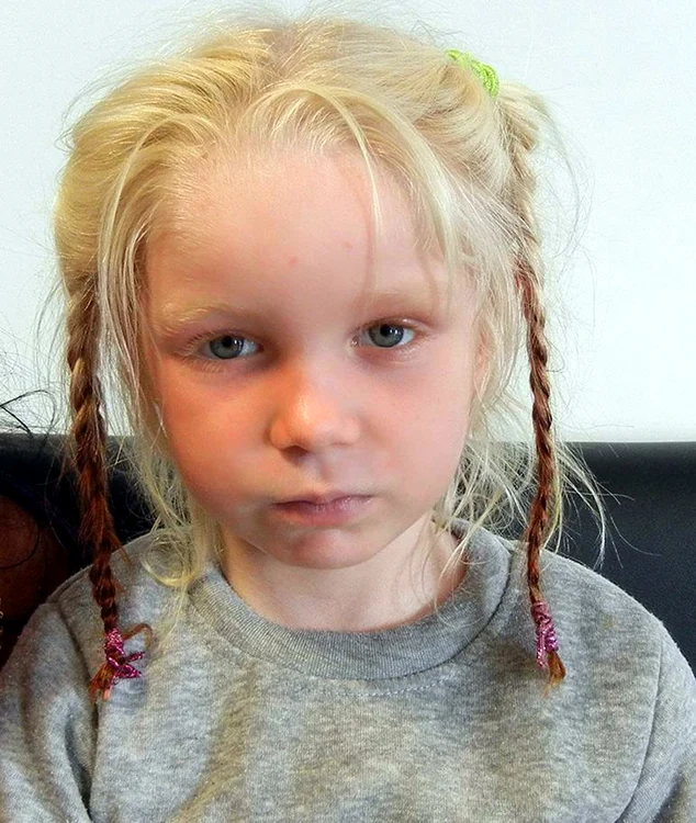 „Ingerul blond“ vîndut în Grecia de părinţii bulgari