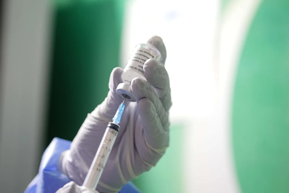 Vaccin AstraZeneca / FOTO Inquam Photos / Octav Ganea