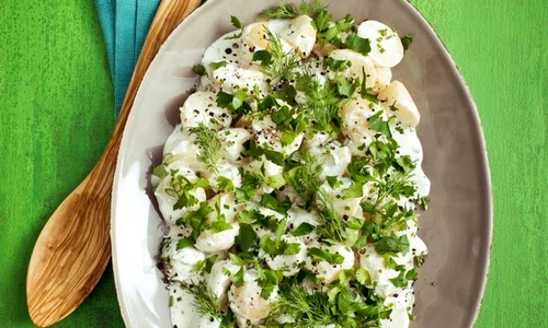 salata de cartofi cu sos jpeg