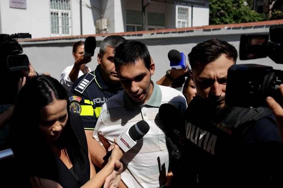 V Bukarešti aretirali moškega zaradi napada na dostavljavca iz Bangladeša