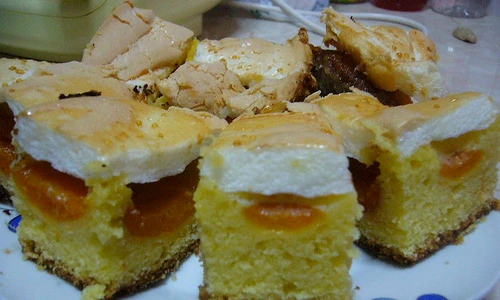 prajitura cu caise jpeg