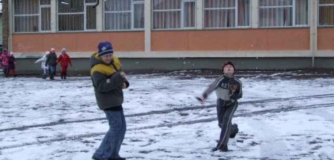 Copiii se vor bucura de o minivacanţă prelungita. Foto: Adevărul
