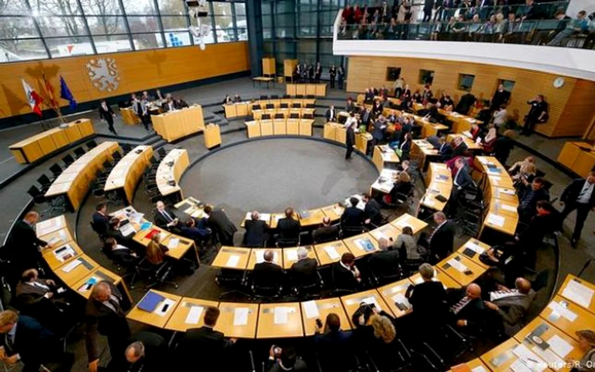 parlament regional