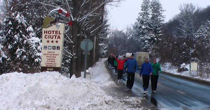 Fotbaliştii de la Gloria se antrenează în condiţii de 4 stele