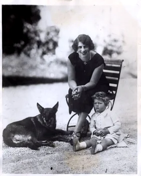 1micul rege mihai 08108400 54557300 jpeg