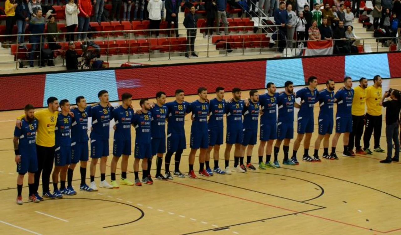 
    Naționala masculină de handbal a României, la Trofeul Carpați  