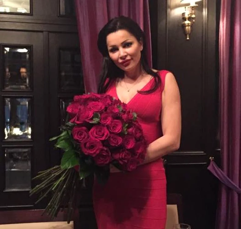 
    Brigitte a sărbătorit împlinirea a 38 de ani alături de câteva persoaneFoto: arhivă personală  