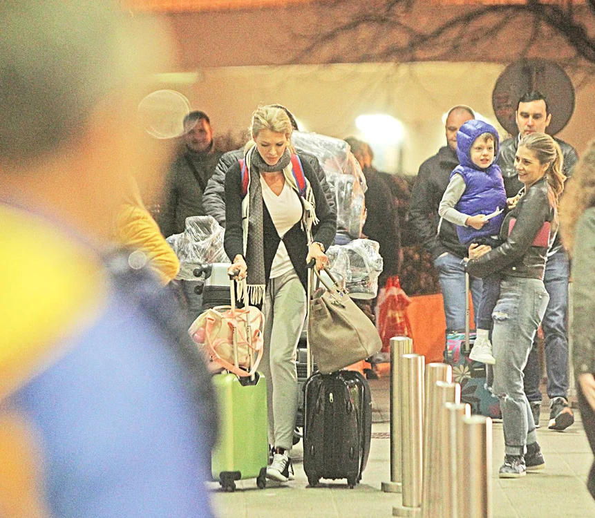 Alina a plecat în America împreună cu cei doi copii în urmă cu cinci luni 