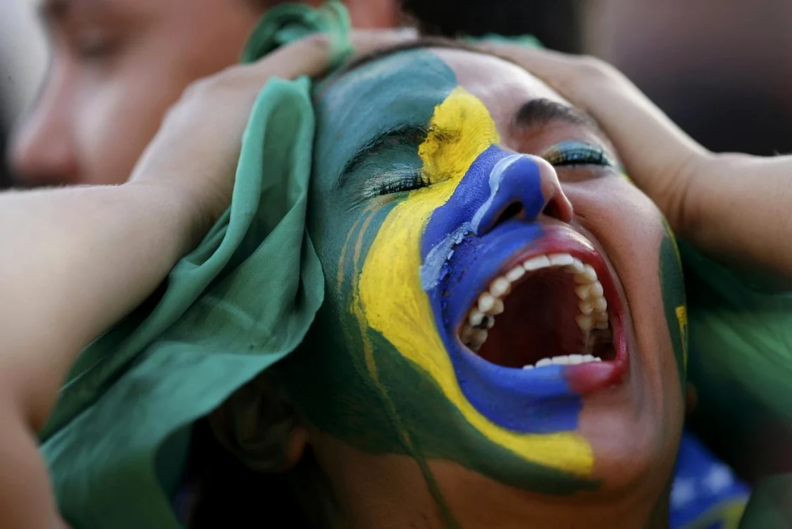 Reprezentativa Germaniei s-a calificat în finala Cupei Mondiale, după ce a învins, marţi, la Belo Horizonte, cu scorul de 7-1 (5-0), selecţionata Braziliei, în semifinalele competiţiei FOTO Reuters