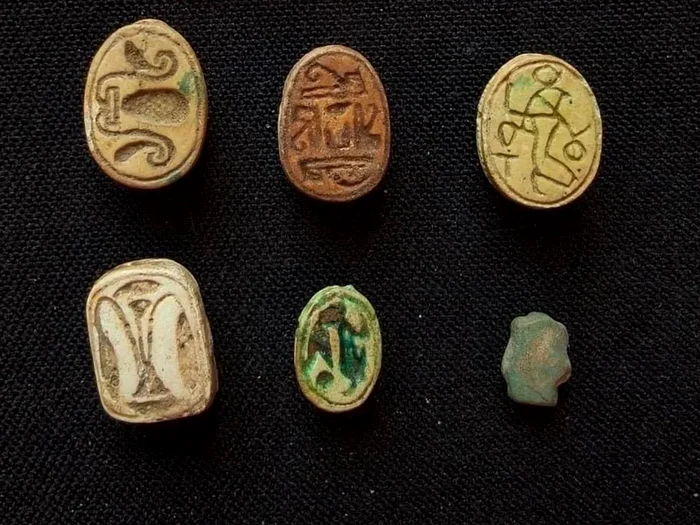 Depozit funerar în situl antic Heliopolis (© Facebook / Ministry of Tourism and Antiquities)