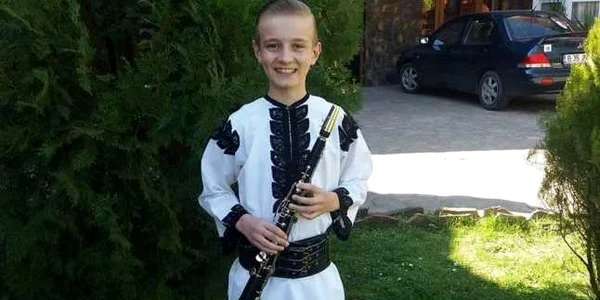 baiat muzica zlatna