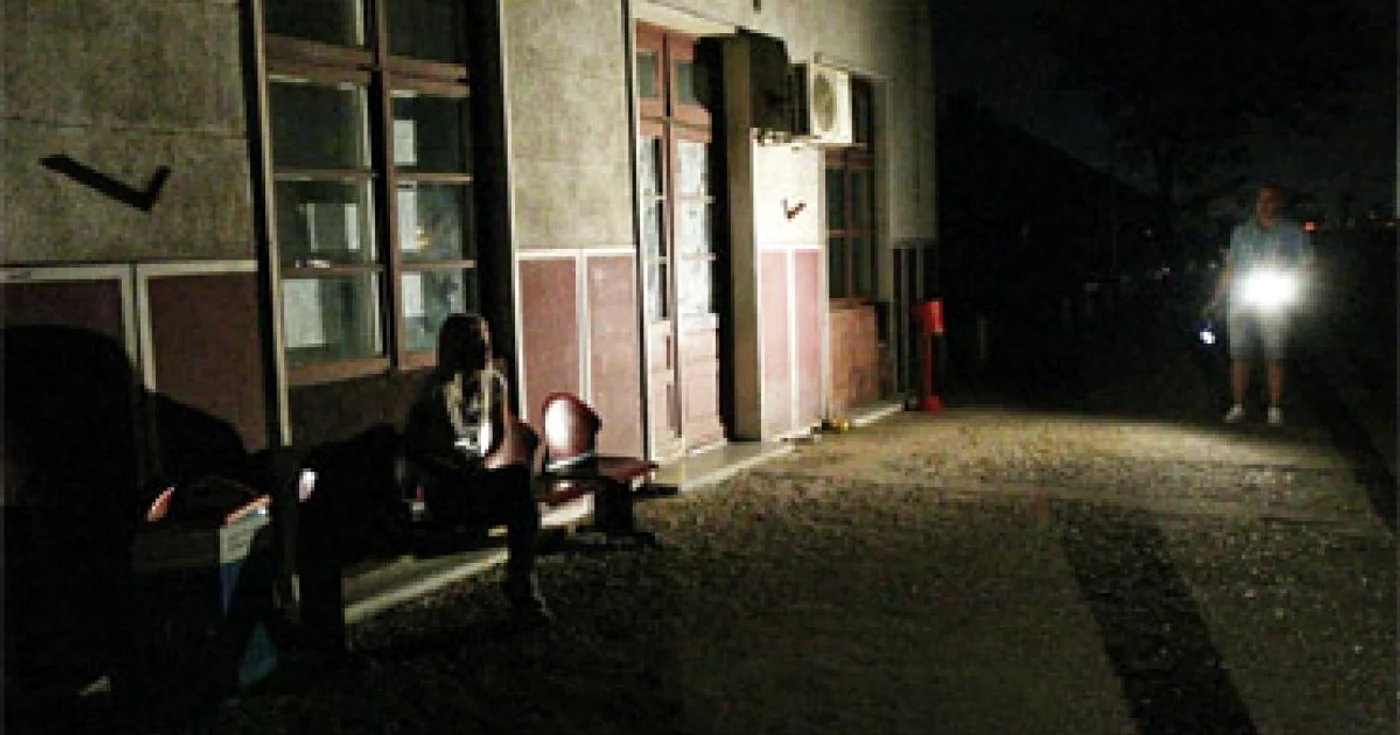 Gara din Pieleşti, în beznă