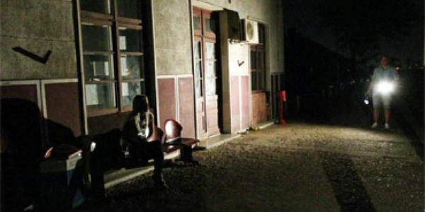 Gara din Pieleşti, în beznă