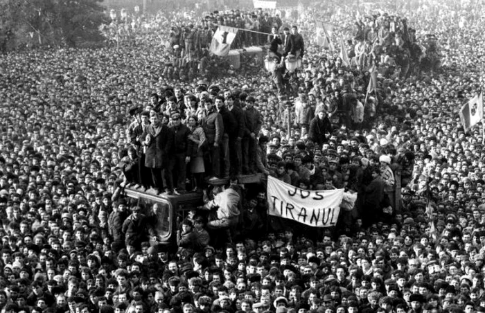 Revoluţionari în Decembrie 1989 FOTO Arhiva Adevărul