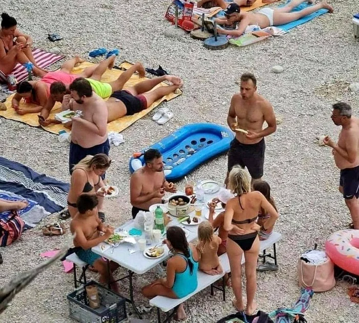 Imaginea a circulat rapid pe internet Foto: Facebook