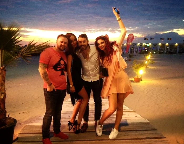 Ce mai fac concurenții din Insula Iubirii: Andreea și Bogdan petrec cu Liviu și Loredana la mare