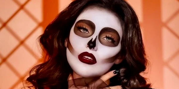 alexia eram halloween