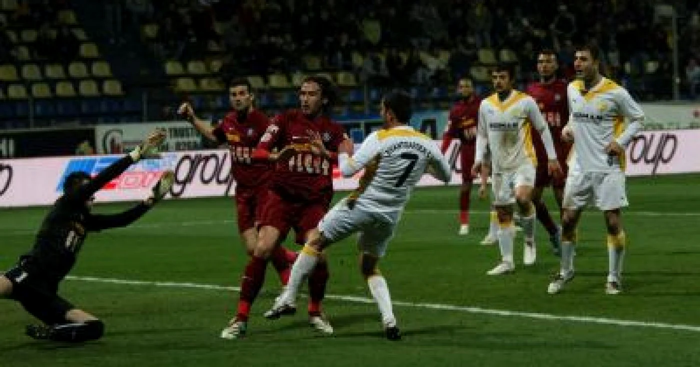 Cătălin Munteanu (nr. 7) 
