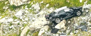 Mașină prăpastie Transfăgărășan FOTO Facebook