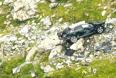 Mașină prăpastie Transfăgărășan FOTO Facebook 