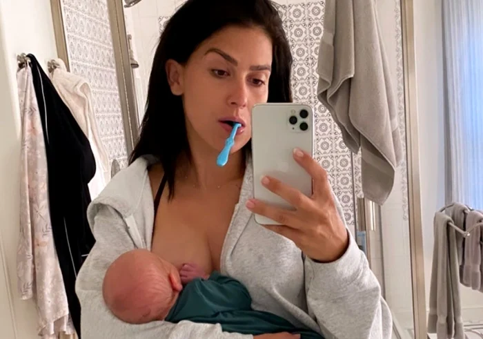 Hilaria Baldwin și-a alăptat toți cei cinci copii