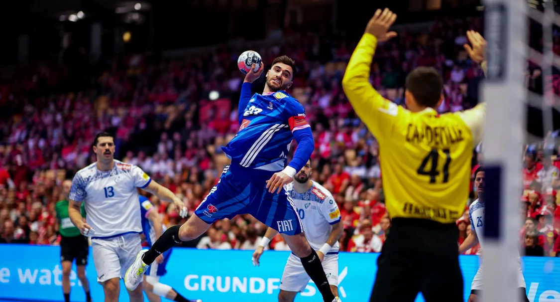 Franța a înscris non-stop în poarta Portugaliei. Foto EHF Euro