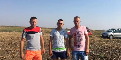 Cei trei fraţi îl acuză pe şeful d epost din Celaru că tergiversează dosarul  