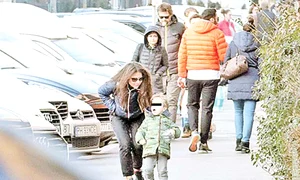 Florin Piersic Jr, cu Dorina şi cu Andreea, mamele copiilor lui jpeg