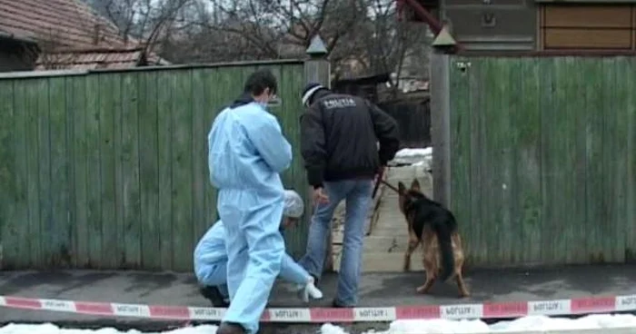 Criminaliştii au demarat cercetări la faţa locului FOTO:adevarul