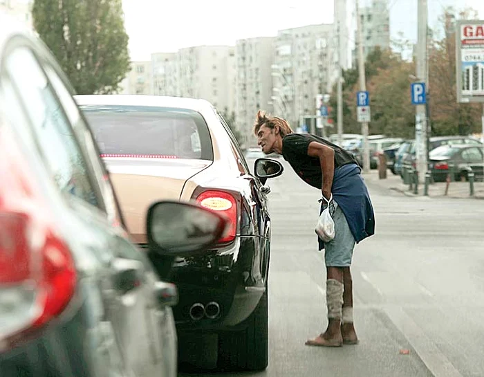 5. Cerşetorii şi spălătorii de parbrize îi agaseasă în special pe cei care au maşini scumpe