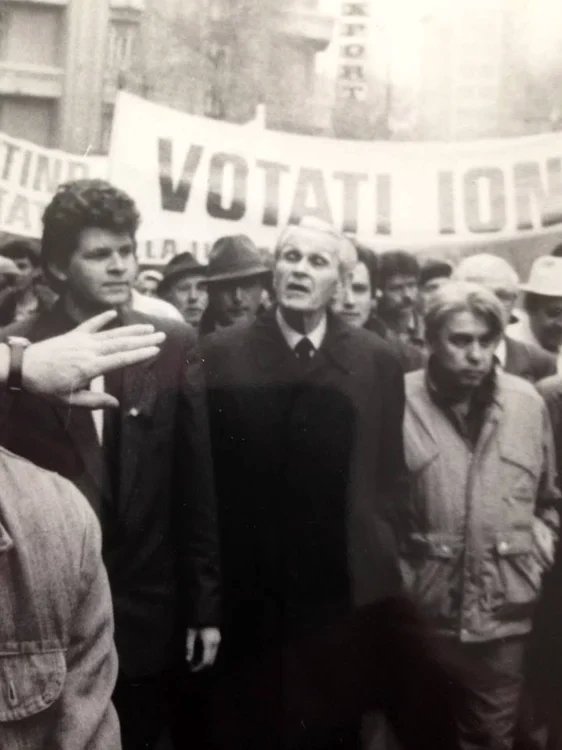Miting 1990 Fundaţia Corneliu Coposu 