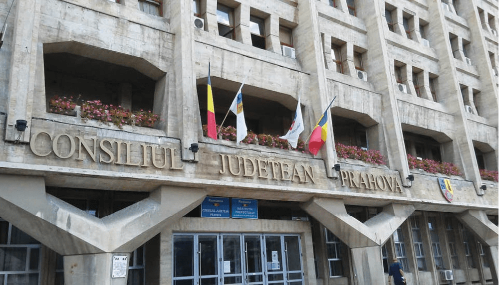 Păcăleală cu apă caldă la Ploiești. Un document fals anunța reluarea furnizării