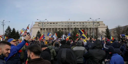 Proteste anti-restricţii covid - anti-vaccinare obligatorie - Bucureşti / 20 mar 2021 / FOTO Inquam Photos / Octav Ganea